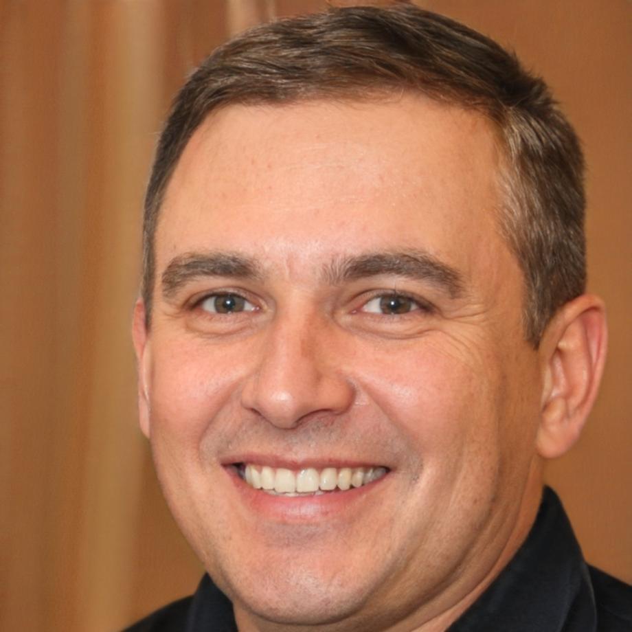 Senior Finanzberater Thomas Müller